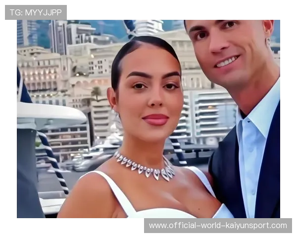 C罗牵过的男孩,如今与他同场竞技,c罗跟女友 C罗牵过的男孩,如今与他同场竞技,c罗跟女友