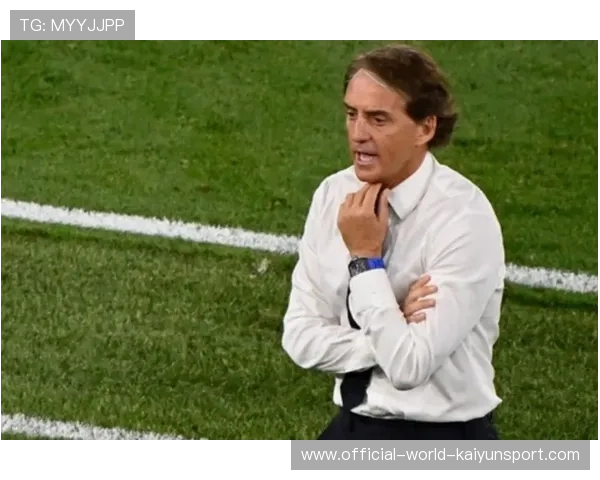 教练战术板上演“教科书式”换人成功案例——策略与智慧的完美融合 教练战术板上演“教科书式”换人成功案例——策略与智慧的完美融合